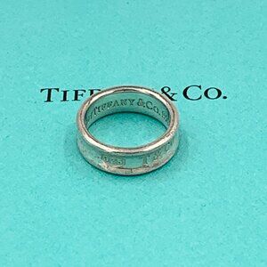 Authentic Tiffany & Co 925 Silver 1837 Medium Ring Size 5.75